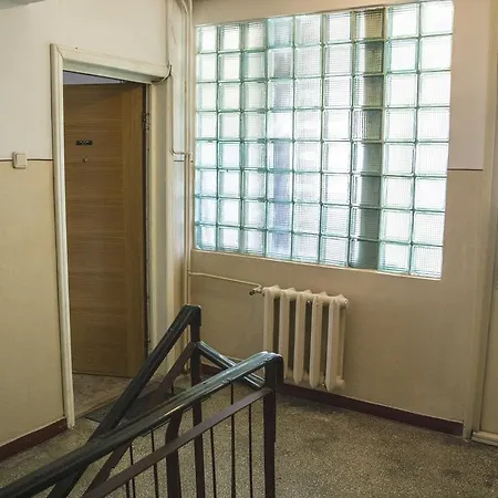 Apartman Lp2 *